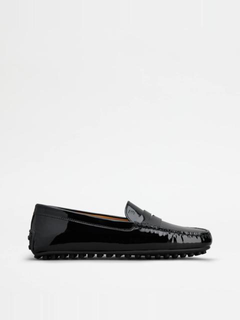 Tod's CITY GOMMINO DRIVING SHOES IN PATENT LEATHER - BLACK