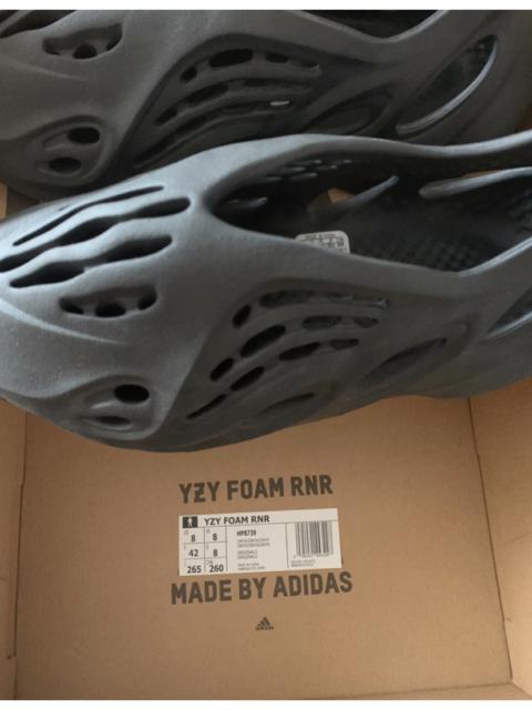 adidas Adidas foam runner yeezy onyx