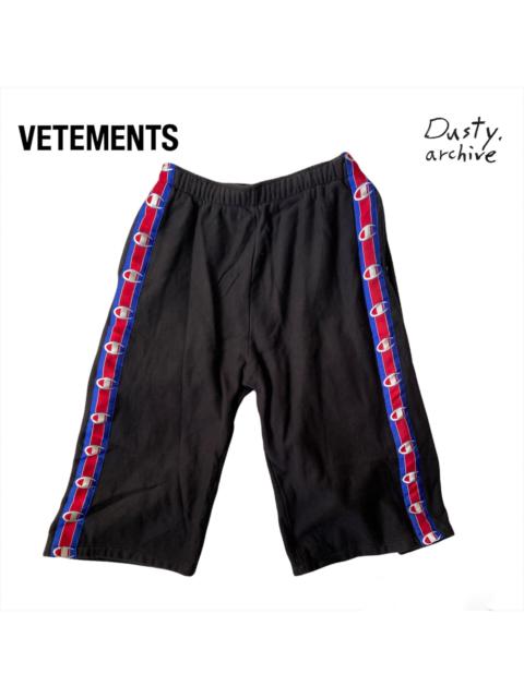 Vetements x champion tape sweatpants shorts with back slit L