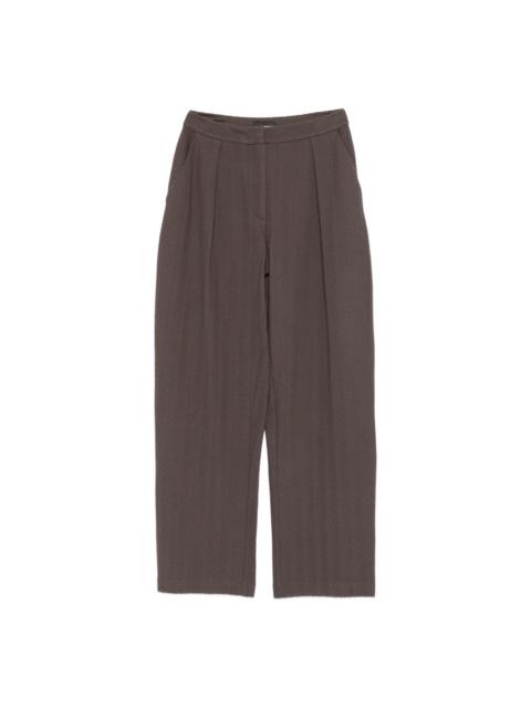 chevron-motif pleated straight trousers