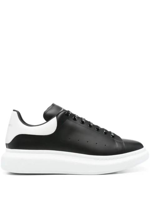 Alexander McQueen Oversized sneakers