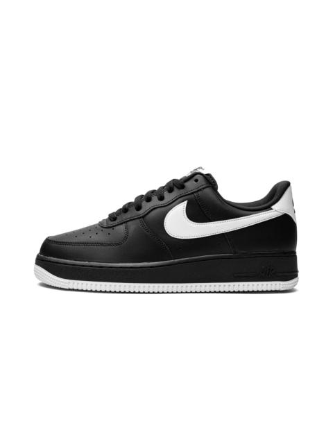 Nike Air Force 1 '07 "Black / White"