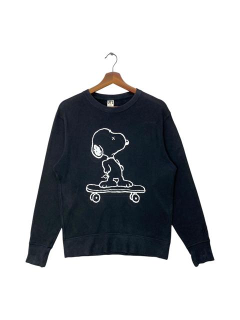 Other Designers Uniqlo X Peanuts X Kaws Sweatshirt Big Logo Crewneck Size S