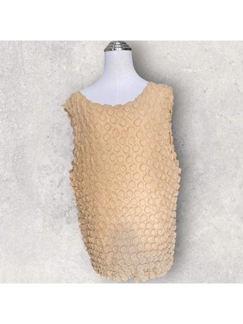 ISSEY MIYAKE Bubble Embossed Top