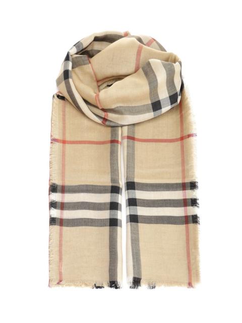 Burberry Burberry Women Wool And Silk Scarf