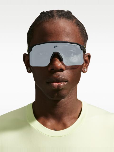 Nike Nike Expedition Shield Photochromic Sunglasses