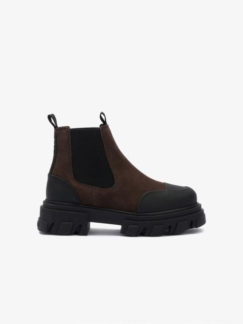 GANNI CLEATED LOW CHELSEA BOOTS IN BROWN