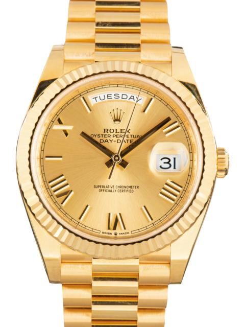 ROLEX Pre-Owned Rolex Day-Date 40 Yellow Gold 228238 Champagne Roman Dial