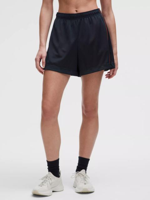 lululemon Double-Layered Mesh Mid-Rise Short 5"