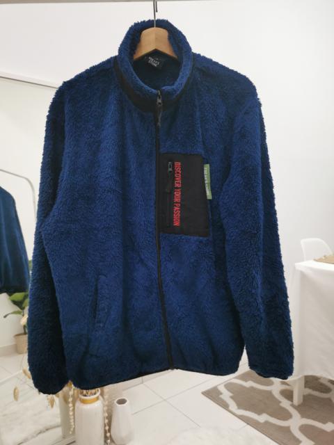 Other Designers Marlboro - Rare Marlboro x Freaks Store fleece jacket