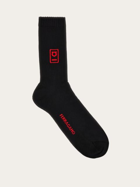 FERRAGAMO Hug sports socks