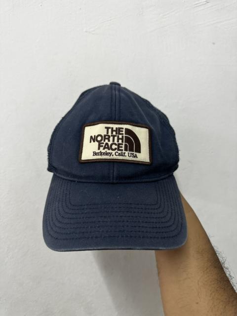 The North Face 🔥Vintage🔥 The Northface Trucked Hat