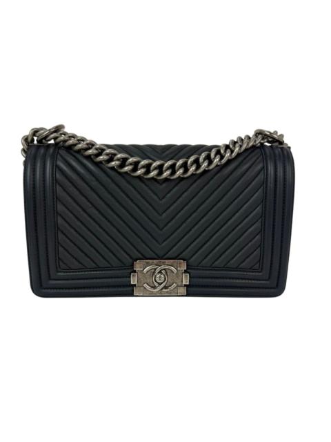 CHANEL CHANEL Lambskin Chevron Quilted Medium Boy Flap Navy Blue Shoulder Bag
