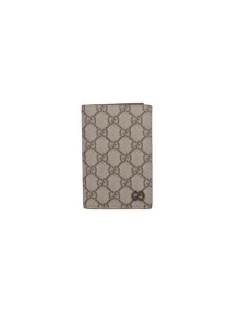 GUCCI 'GG' BI-FOLD PASSPORT CASE