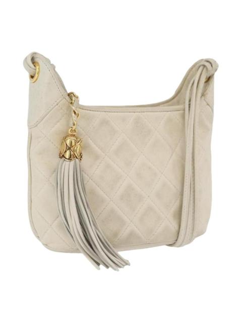 CHANEL Leather handbag