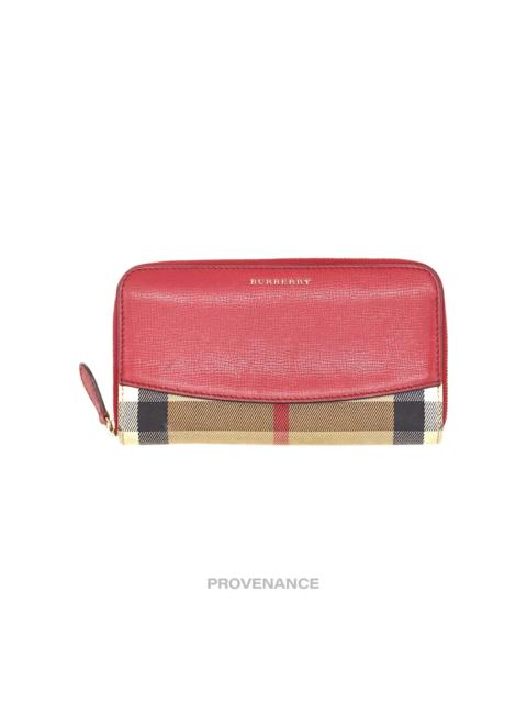 Burberry Burberry Logo Zip Long Wallet - Red Nova Check