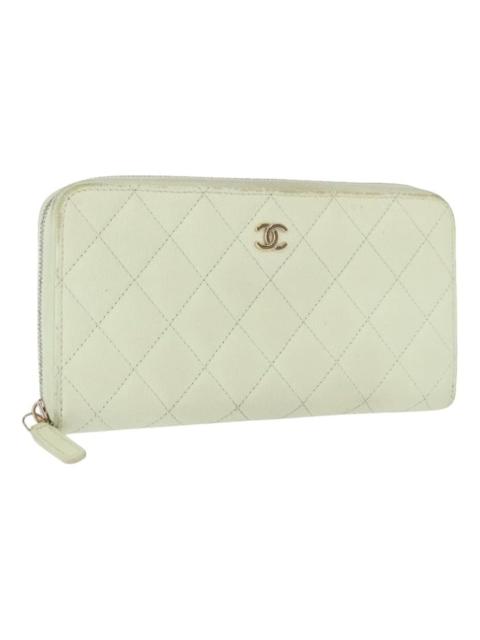 CHANEL Vegan leather purse