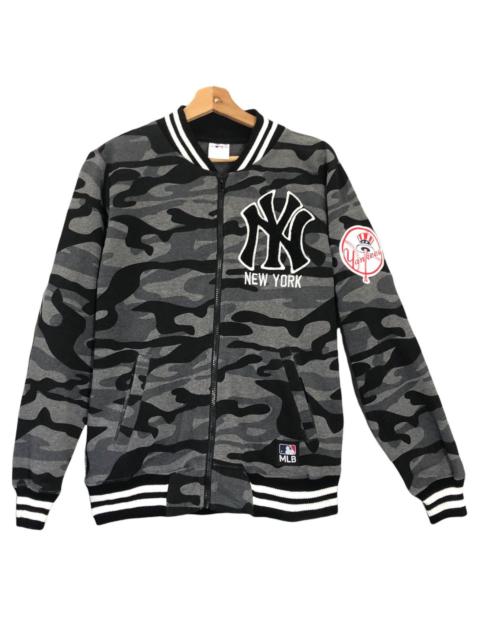 Other Designers Vintage 90’s MLB New York Yankees Zipper Sweater Size M