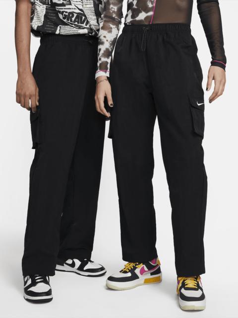 Nike Nike Sportswear Essential Women's High-Rise Woven Cargo Pants