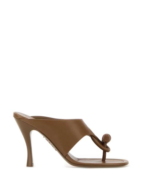 Loewe Loewe Women Biscuit Leather Thong Mules