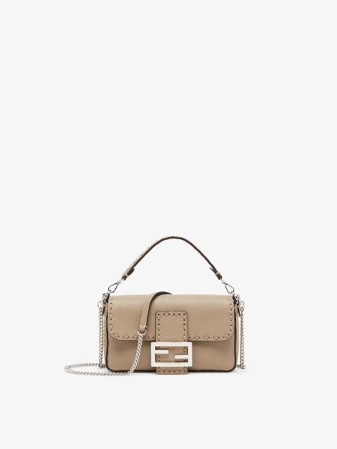 FENDI Baguette Mini