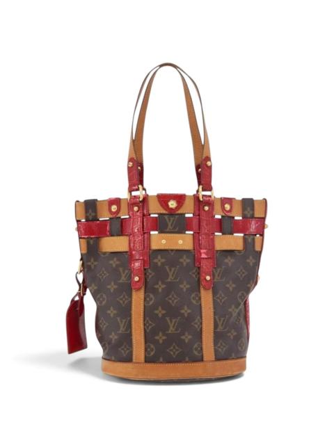 Louis Vuitton Bucket leather tote