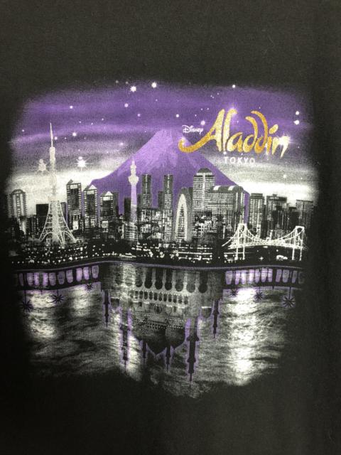 Other Designers Vintage Aladdin Disney Tokyo Medium Barack tshirt