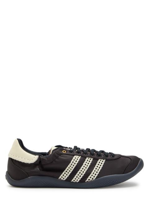 adidas gazelle silver green womens Adidas Campus 00s | Men's | Black/White/Off White/Gum