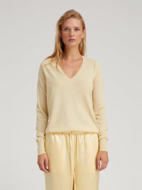 SPRWMN BUTTER CASHMERE V-NECK SWEATER