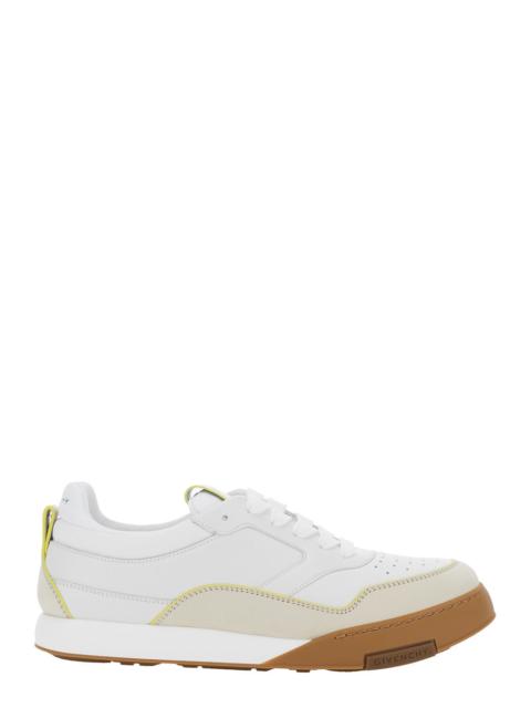 Givenchy Givenchy Men White Low Top Sneaker With Logo Lettering On The Back And Logo Patch On The Tongue In L