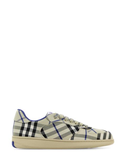 スニーカー Burberry Embroidered fabric Box sneakers (8088487 B9629) Embroidered fabric Box sneakers – G&B
