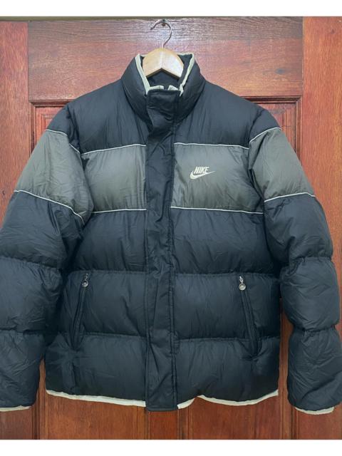 Nike Puffer Jacket Reversible Two Tone Colour