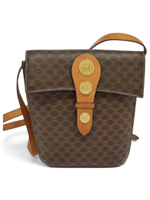 CELINE Leather handbag