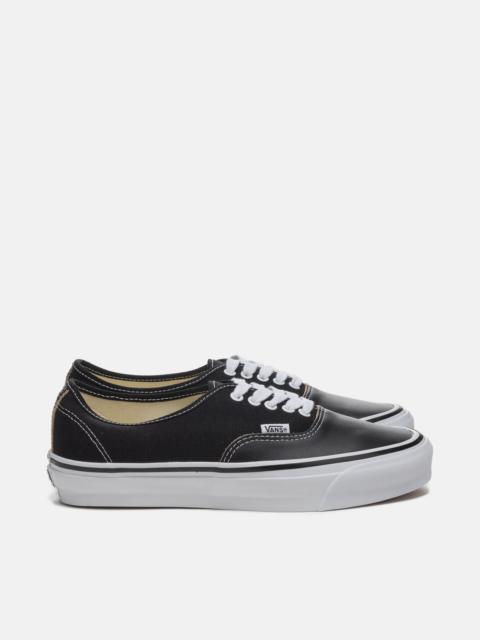 Vans OTW Authentic 44 Siped Vibram Black