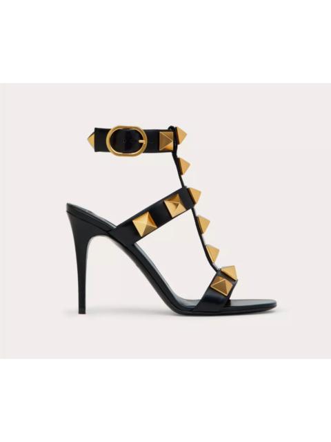 Valentino Valentino Roman Stud Calfskin 100 mm Sandals