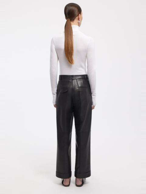 AERON TENDER
Merino wool turtleneck