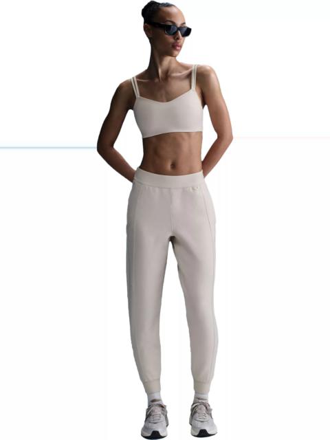 Nike Nike Women's 24.7 ImpossiblySoft Mid-Rise Joggers