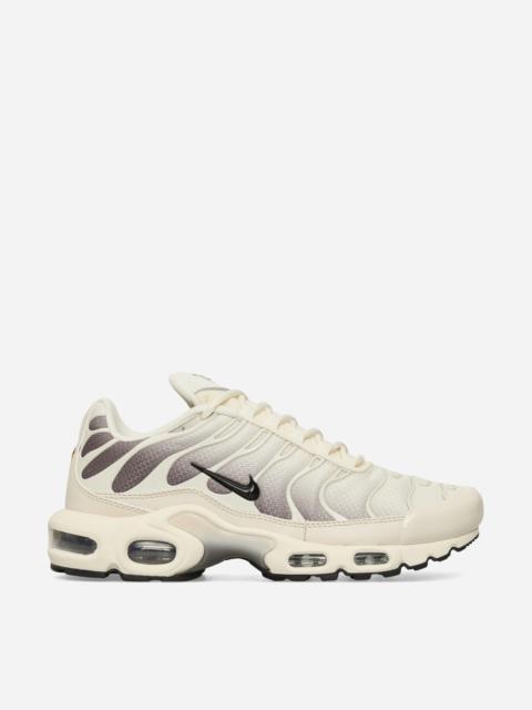 Nike Air Max Plus Sneakers Light Orewood Brown / Black