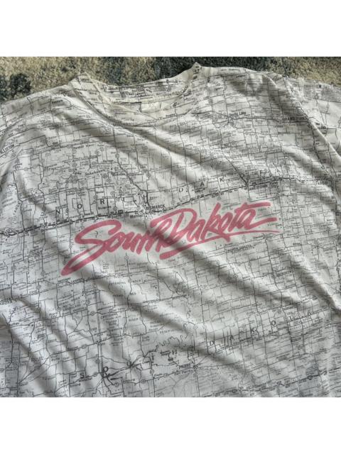 Other Designers Vintage - ACCORD SUPER HEAVY ALLOVER PRiNT SOUTH DAKOTA 90s SOUVENiR