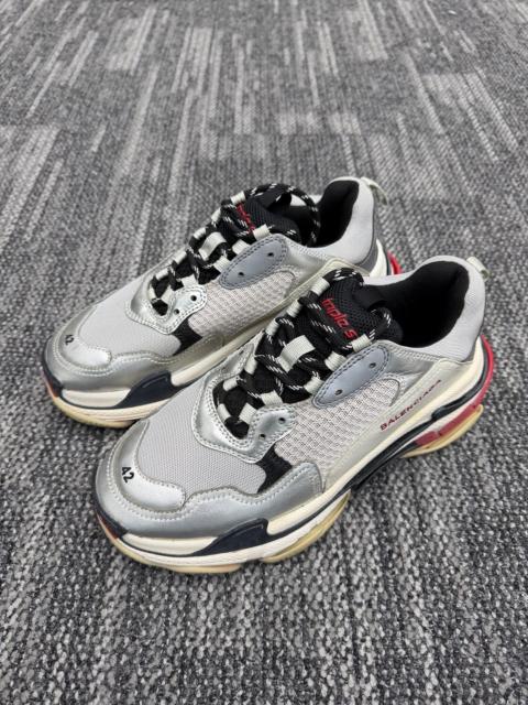 BALENCIAGA Balenciaga Triple S Grey Silver Sneakers