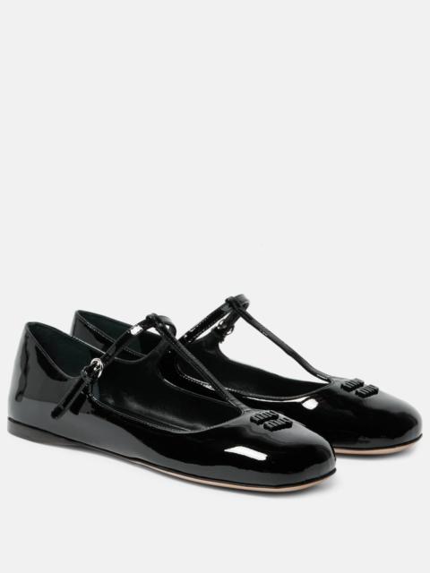 Miu Miu Logo patent leather ballet flats