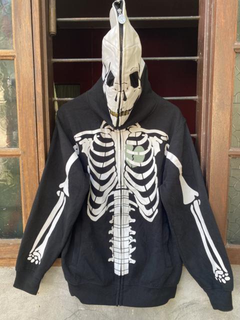 Other Designers Archival Clothing - H+M shark’s Skeleton zip up Black hoodie