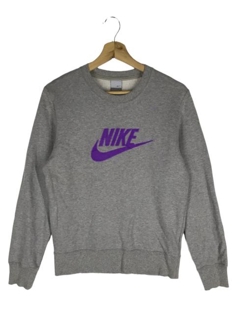 Vintage 00’s Nike Carpet Logo Sweatshirts Size L Fit to M