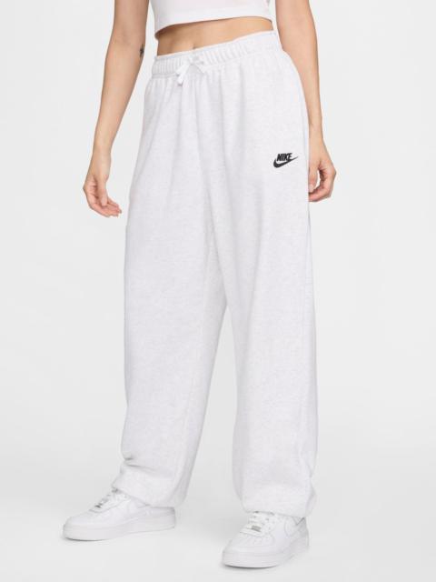 Nike WOMEN'S NIKE SPORTSWEAR CLUB FLEECE MID-RISE OVERSIZED SWEATPANTS