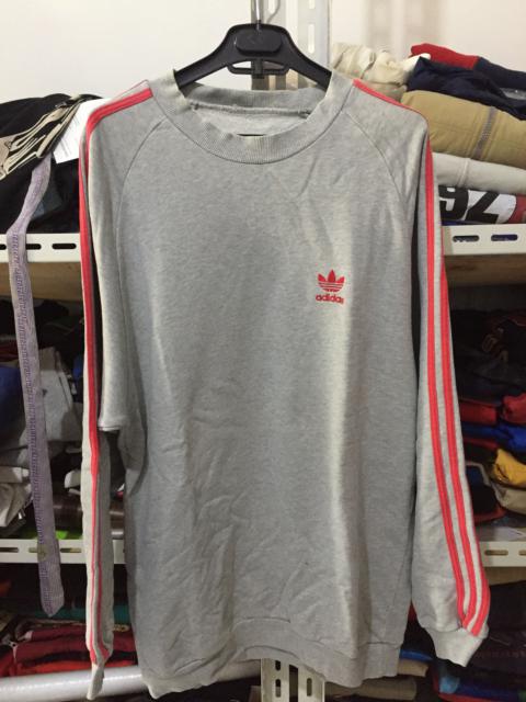 Vintage Adidas Trefoil Sweaters