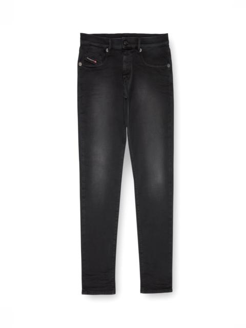 Diesel SLIM 2060 D-STRUKT JOGGJEANS® 0670M