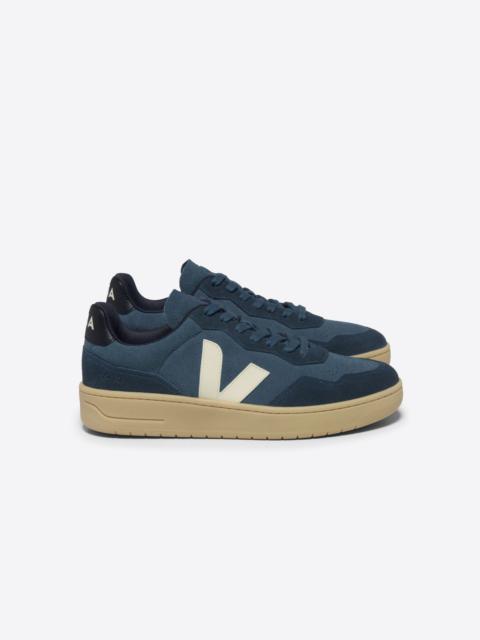 VEJA V-90 SUEDE CALIFORNIA PIERRE