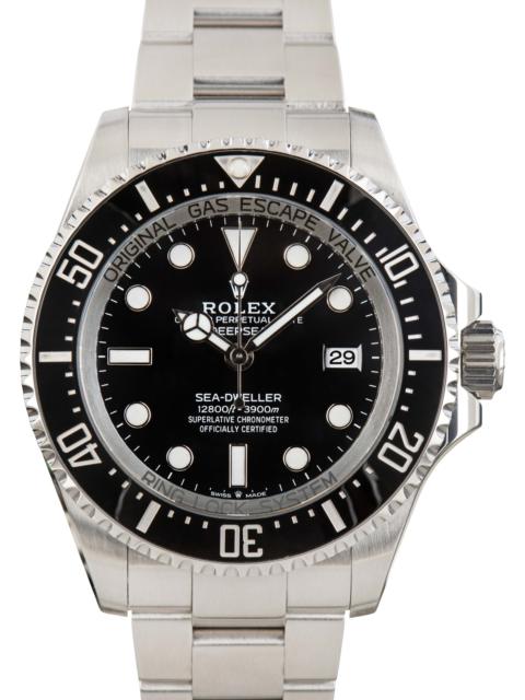 ROLEX Men's Rolex Sea-Dweller Deepsea ref 136660 Black Dial