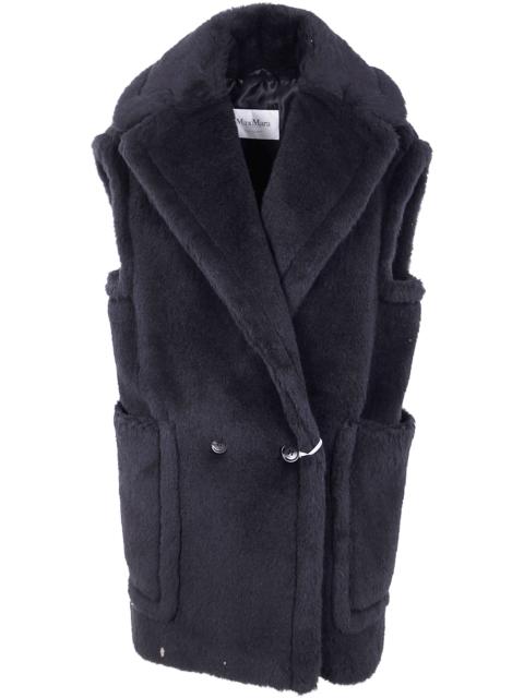 Max Mara Introducing the exquisite "BORMIDA1234" SHORT DOUBLE BREASTED COAT from the renowned brand MAX MARA,