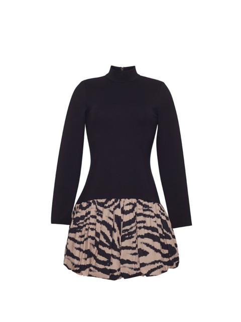 Cara Cara Issa Dress
Wild Print, Sculpted Play